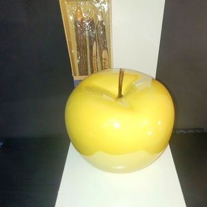 LARGE HANDMADE PORCELAIN "PEAR GREEN" APPLE DECOR